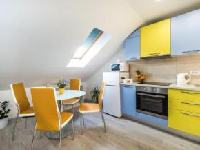 Apartments Sunshine Home - Studio Apartment